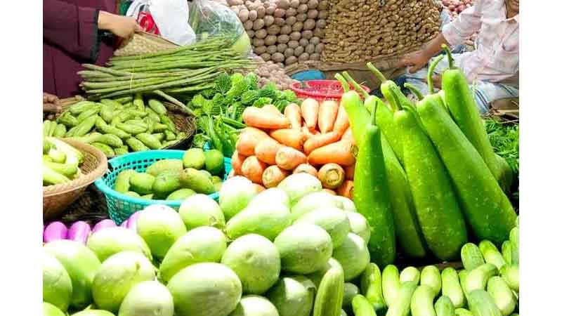 জ্বালানি তেলের মূল্যবৃদ্ধি কাঁচাবাজারে চরম অস্বস্তি