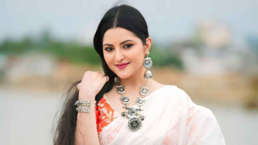 আর্জেন্টিনার হারে মজার বার্তা পরীমণির,‘বিয়েটা আর করা হলো না’